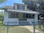 211 W Main St New Albany IN 47150 | MLS 202509757 Photo 1