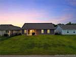 1213 Blackstone Trl Jeffersonville IN 47130 | MLS 202509793 Photo 13