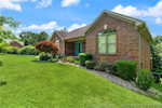 1027 Skyview Dr New Albany IN 47150 | MLS 202508843 Photo 3