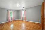 301 Country Club Dr New Albany IN 47150 | MLS 202509891 Photo 18