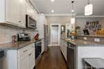 5738 Sugar Berry Ln Jeffersonville IN 47130 | MLS 202509880 Photo 14