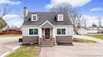 118 W Lewis And Clark Pkwy Clarksville IN 47129 | MLS 202506807 Photo 2