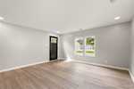 904 Fulton St Jeffersonville IN 47130 | MLS 2025010031 Photo 7