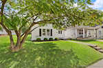 904 Fulton St Jeffersonville IN 47130 | MLS 2025010031 Photo 3