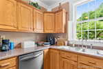 423 E Fourth St Madison IN 47250 | MLS 2025010078 Photo 8