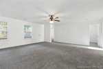 407 N Indiana Ave Sellersburg IN 47172 | MLS 2025010060 Photo 8
