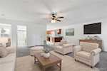 407 N Indiana Ave Sellersburg IN 47172 | MLS 2025010060 Photo 6