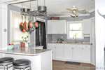 202 Lynda Ave Clarksville IN 47129 | MLS 2025010146 Photo 10
