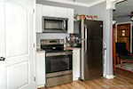 202 Lynda Ave Clarksville IN 47129 | MLS 2025010146 Photo 9