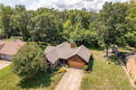 645 Hampton Ct Sellersburg IN 47172 | MLS 2025010114 Photo 4