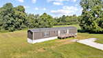 9927 S Maplewood Ct Pekin IN 47165 | MLS 2025010196 Photo 4