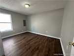 702 E Utica St Sellersburg IN 47172 | MLS 2025010280 Photo 11