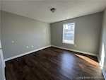 702 E Utica St Sellersburg IN 47172 | MLS 2025010280 Photo 6