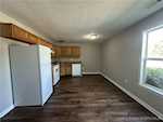 702 E Utica St Sellersburg IN 47172 | MLS 2025010280 Photo 3