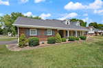1421 Bellemeade Dr New Albany IN 47150 | MLS 2025010296 Photo 3