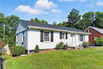 2421 Jacobs Dr New Albany IN 47150 | MLS 2025010050 Photo 3