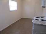 1214 Spruce Dr Jeffersonville IN 47130 | MLS 2025010162 Photo 5