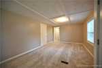 8684 Cunningham Sarles Rd Borden IN 47106 | MLS 2025010241 Photo 9