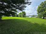1120 E 5th St Pekin IN 47165 | MLS 202509553 Photo 4