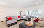 719 E Chestnut St Jeffersonville IN 47130 | MLS 2025010309 Photo 8