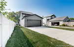 719 E Chestnut St Jeffersonville IN 47130 | MLS 2025010309 Photo 6
