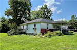 132 Church St Charlestown IN 47111 | MLS 2025010363 Photo 3