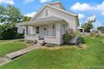 119 Indiana Ave Sellersburg IN 47172 | MLS 2025010351 Photo 3