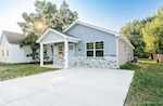 349 Popp Ave Sellersburg IN 47172 | MLS 2025010368 Photo 2