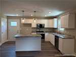 104 Mary St Jeffersonville IN 47130 | MLS 202507994 Photo 3