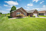 3237 Rosemont Dr Jeffersonville IN 47130 | MLS 2025010046 Photo 2