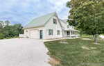 798 E Brown Rd Pekin IN 47165 | MLS 2025010278 Photo 2