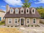 110 Lynnwood Dr Clarksville IN 47129 | MLS 2025010574 Photo 2