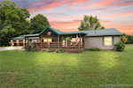 1637 S County Road 675 E Paoli IN 47454 | MLS 2025010477 Photo 2