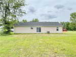 613 E Walnut St Crothersville IN 47229 | MLS 2025010622 Photo 5