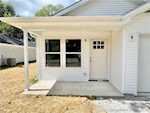 364 Oak St Austin IN 47102 | MLS 2025010672 Photo 4