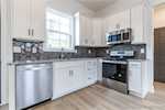 141 W Douglas Ave Clarksville IN 47129 | MLS 2025010020 Photo 15