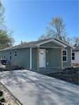 211 Guilford Ave Charlestown IN 47111 | MLS 2025010689 Photo 1