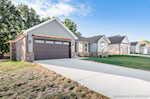 2428 Ridgewood Court Jeffersonville IN 47130 | MLS 2025010663 Photo 3
