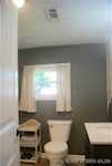 712 Amanda B Cole Ave Jeffersonville IN 47130 | MLS 2025010245 Photo 10