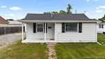 672 W Cherry St Austin IN 47102 | MLS 2025010692 Photo 2