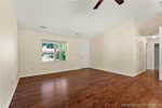 3107 Clearstream Way Jeffersonville IN 47130 | MLS 2025010723 Photo 3