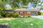 808 Locust St Salem IN 47167 | MLS 2025010755 Photo 2