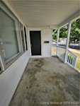 207 S Elm St Clarksville IN 47129 | MLS 2025010796 Photo 4