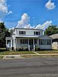 207 S Elm St Clarksville IN 47129 | MLS 2025010796 Photo 3