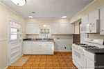 106 Lynda Ave Clarksville IN 47129 | MLS 2025010767 Photo 7