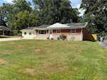 823 Elmwood Ave New Albany IN 47150 | MLS 2025010836 Photo 2