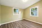 302 Emily Ave Clarksville IN 47129 | MLS 2025010816 Photo 16