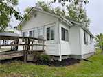202 R St Bedford IN 47421 | MLS 2025010705 Photo 2