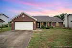 2406 Kingsfield St Jeffersonville IN 47130 | MLS 2025010865 Photo 1