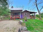 2945 N Greenbrier Rd Madison IN 47250 | MLS 2025010840 Photo 5